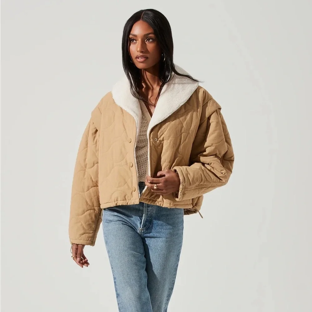 Last 1! NADINE QUILTED FAUX SHEARLING JACKET KHAKI - Picture 7 of 12